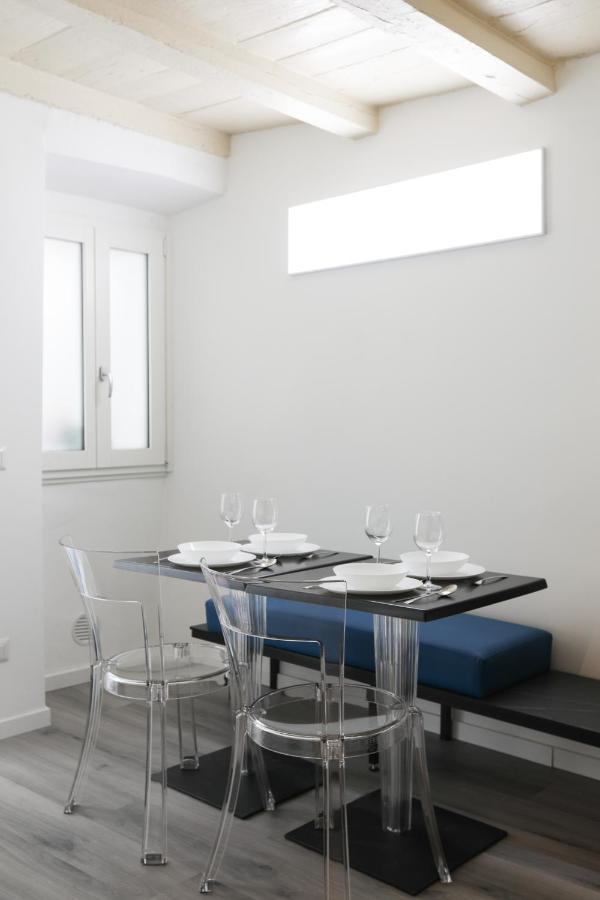 Blue Sapphire Como Cozy Flat In Center Of City公寓 外观 照片