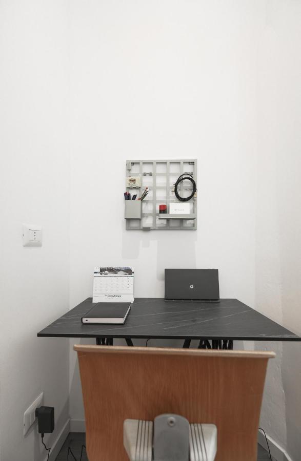 Blue Sapphire Como Cozy Flat In Center Of City公寓 外观 照片